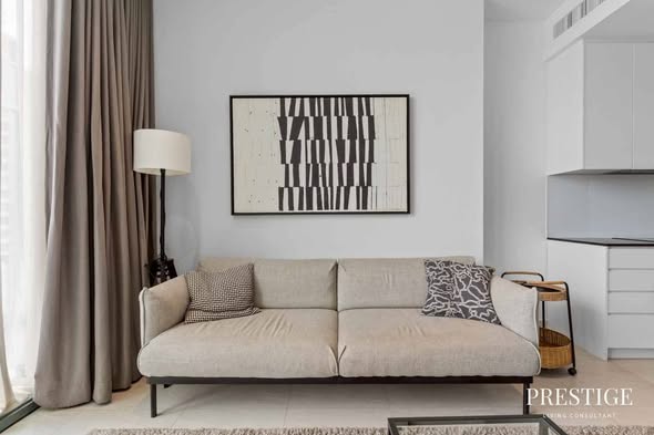living room of Tait Sathorn 12