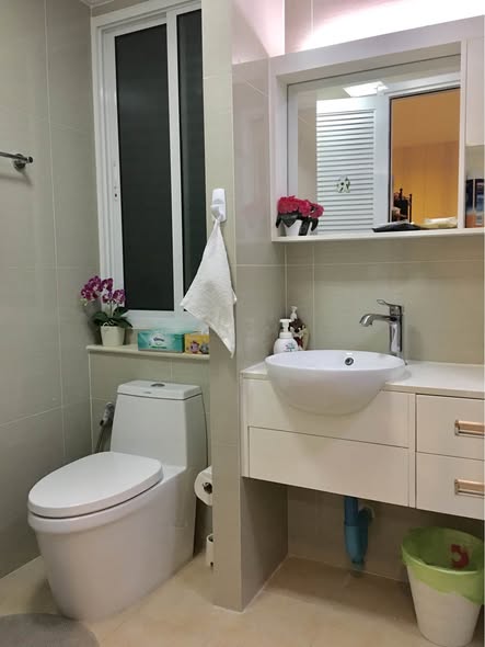 bathroom of TC-Green Condominium