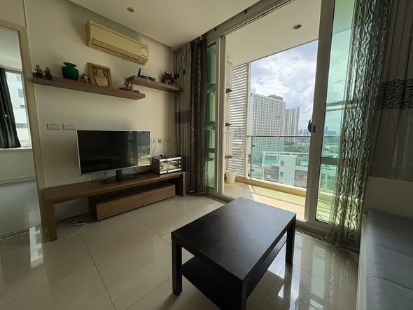 bedroom of TC-Green Condominium