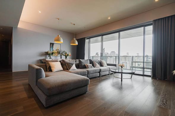 living room of Tela Thonglor