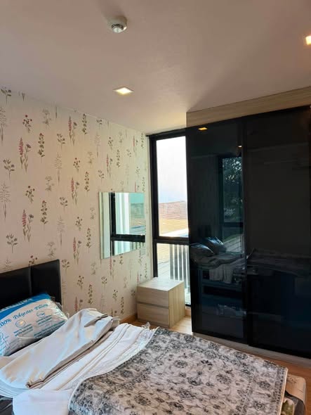 bedroom and room interior of THE ACE EKAMAI