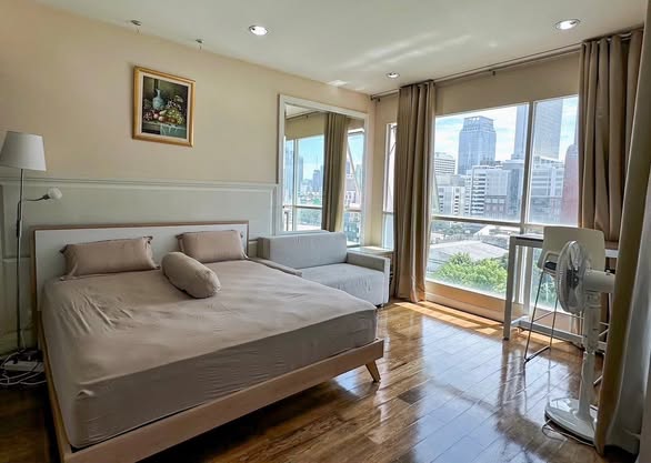 bedroom of The Address Chidlom