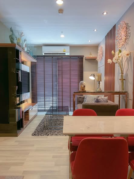 room interior and bathroom of The Address Sathorn