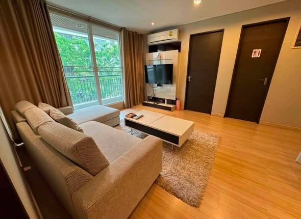 bedroom and living room and room interior of The Address Siam