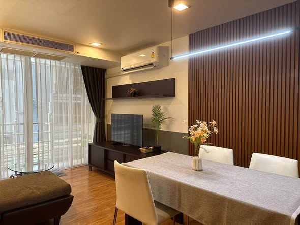 living room of The Alcove 49