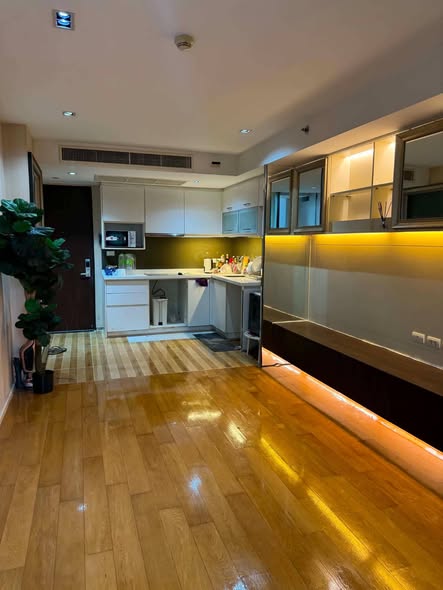 kitchen of The Alcove Thonglor 10