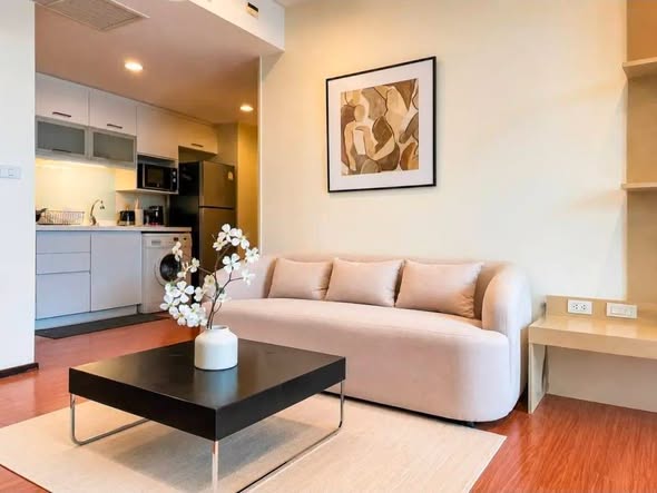 living room of The Alcove Thonglor 10