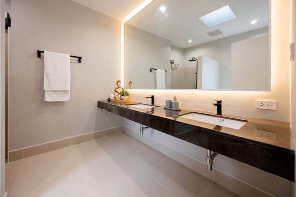 bathroom of The Amber Home at Chatuchak