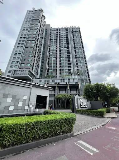 The Base Park East