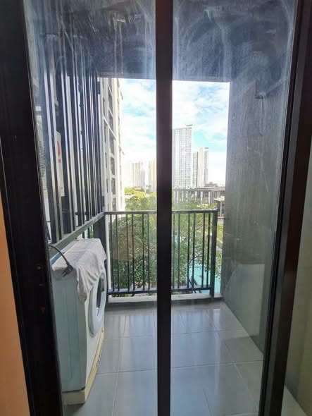 room interior of The Base Park East