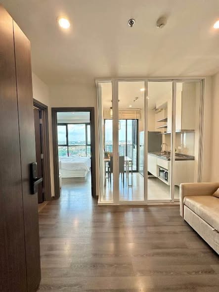 room interior of THE BASE Park West – Sukhumvit 77