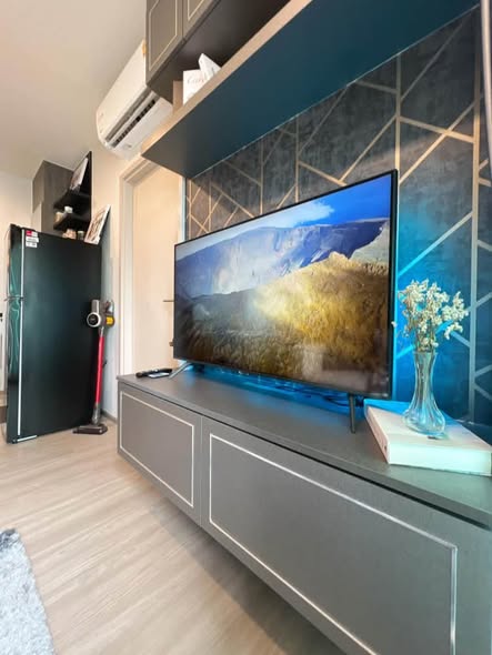 living room of THE BASE Phetchaburi-Thonglor เดอะ เบส เพชรบุรี – ทองหล่อ