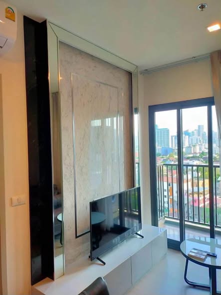 room interior of THE BASE Phetchaburi-Thonglor เดอะ เบส เพชรบุรี – ทองหล่อ
