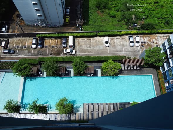 pool of THE BASE Rama 9-Ramkhamhaeng