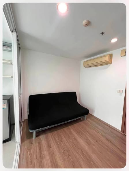 bedroom of THE BASE Sukhumvit 77