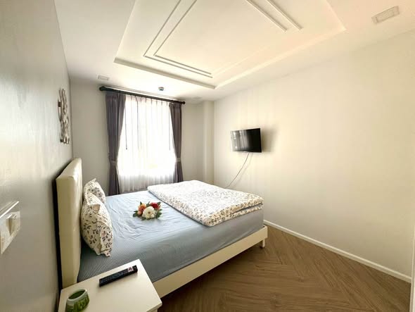 bedroom of THE CANALE condo by mobius