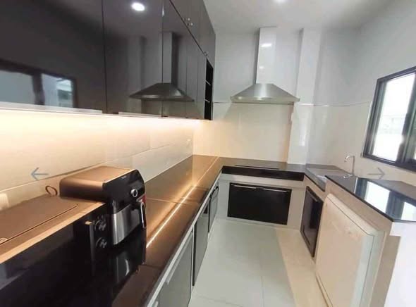 kitchen of The City Bangna KM.7