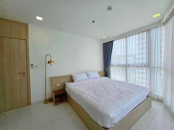 bedroom of The Cloud