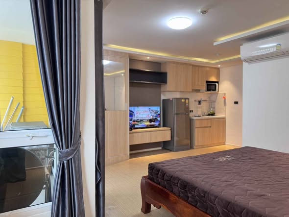 bedroom of The Cloud