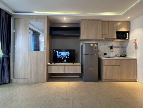 bedroom and living room of The Cloud
