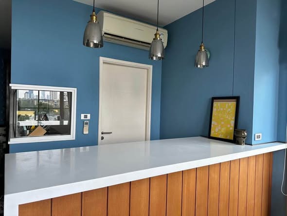 kitchen of The Crest Sukhumvit 34