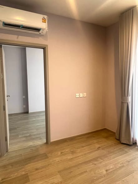 bedroom of THE CROWN Residences