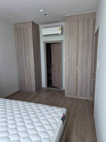 bedroom and room interior of THE CROWN Residences