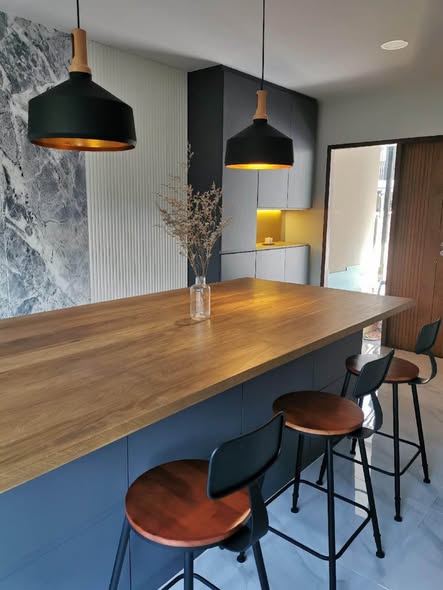 room interior and kitchen of The Eight Chatuchak Ratchada Private Luxury Home