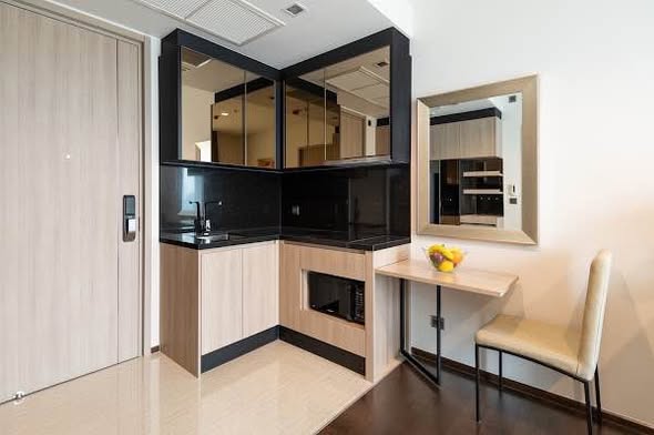 room interior of THE ESSE ASOKE