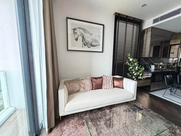 bedroom and living room of THE ESSE Sukhumvit 36