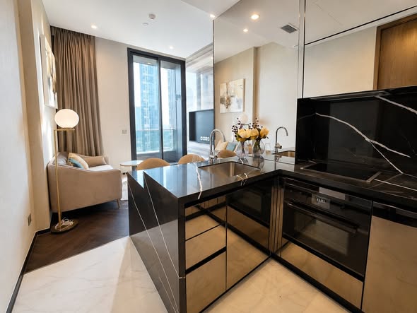 kitchen of THE ESSE Sukhumvit 36