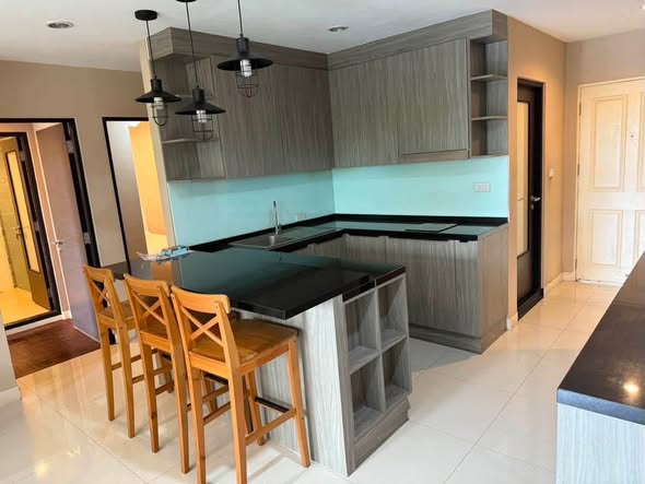 kitchen of THE ESSE Sukhumvit 36