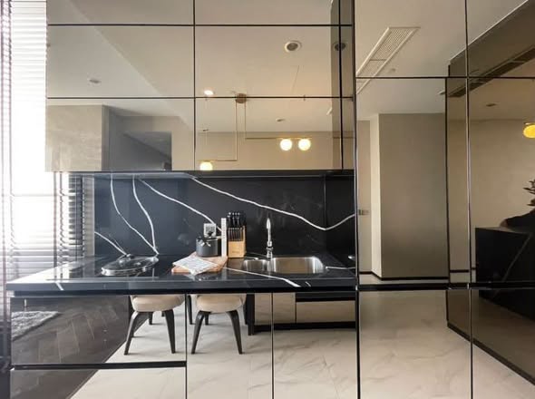 room interior of THE ESSE Sukhumvit 36