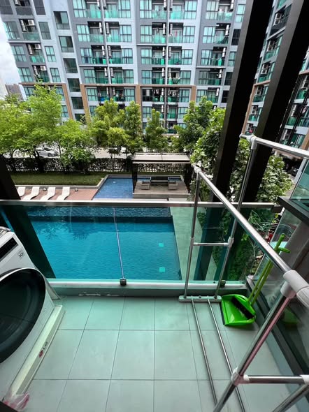 pool of The Excel Hideaway Sukhumvit 50