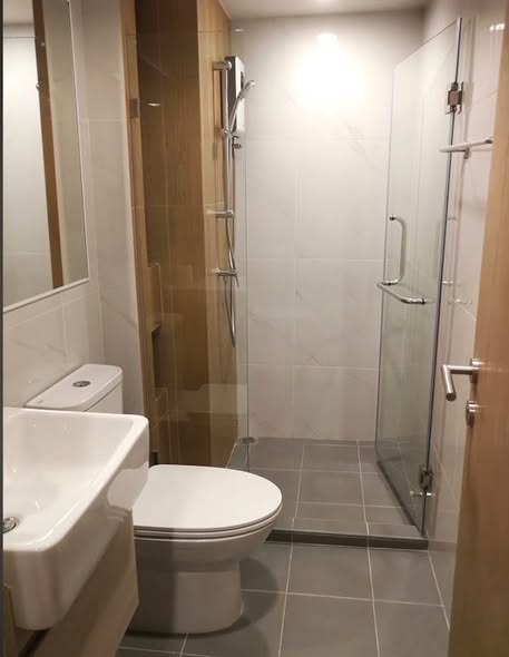 room interior and bathroom of The Excel Hideaway Sukhumvit 71