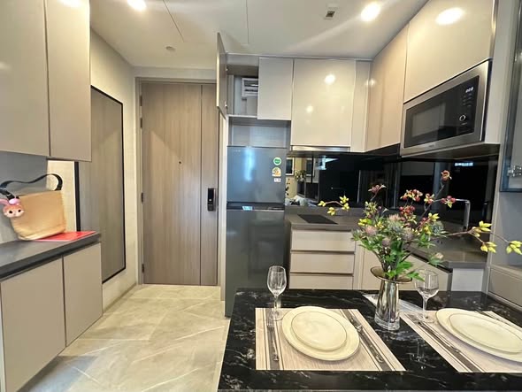 kitchen of THE EXTRO Phayathai-Rangnam