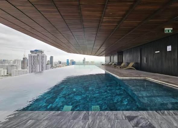 pool of The Fine Bangkok