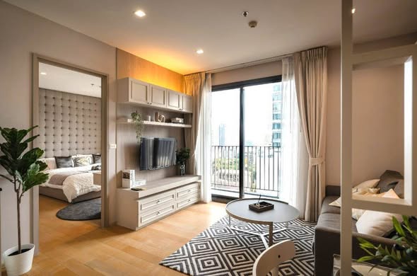 bedroom of The Greenston Thonglor Residence