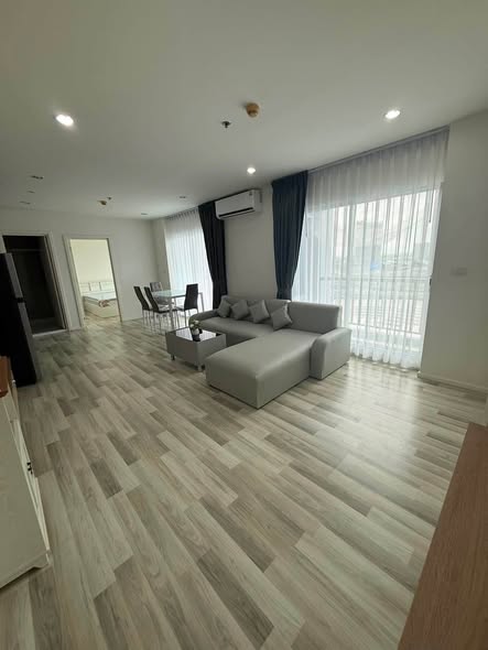 bedroom and living room of The Key Cheangwattana