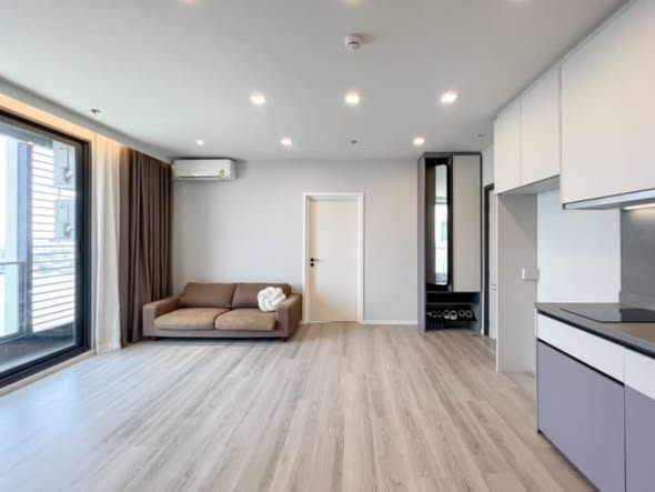 room interior of The Key Rama 3