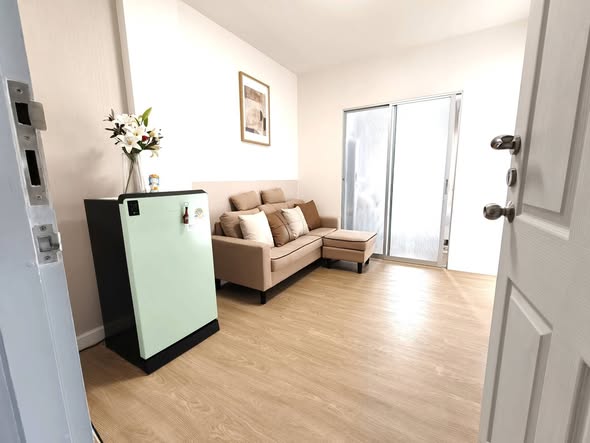 room interior of The Kith Plus Sukhumvit 113