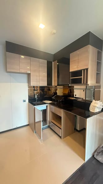 kitchen of THE LINE Asoke-Ratchada