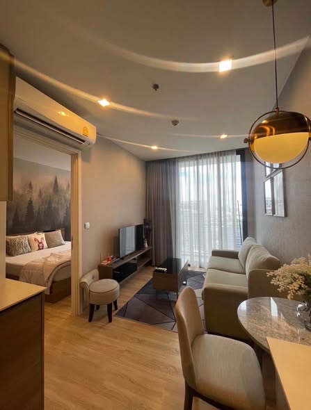 bedroom and living room of THE LINE Phahon-Pradipat