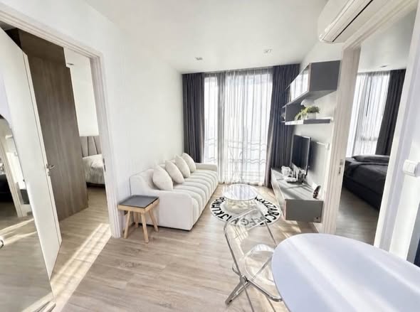 living room and bedroom and room interior of THE LINE Phahon-Pradipat
