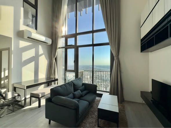 living room and room interior of THE LINE Sukhumvit 101