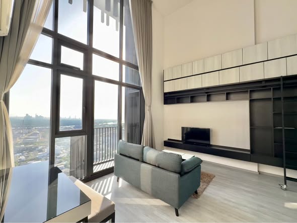 living room and room interior of THE LINE Sukhumvit 101