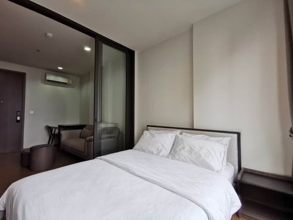 bedroom of THE LINE Sukhumvit 71