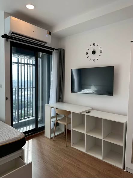 bedroom and living room of The Livin Ramkhamhaeng : เดอะ ลิฟวิ่น รามคำแหง