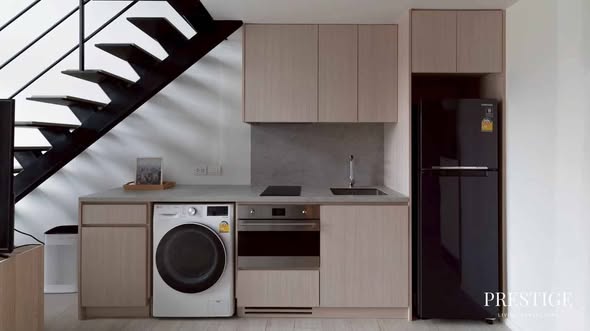 kitchen of The Lofts Silom by Raimon Land