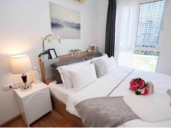 bedroom of The Mark Ratchada Airport Link